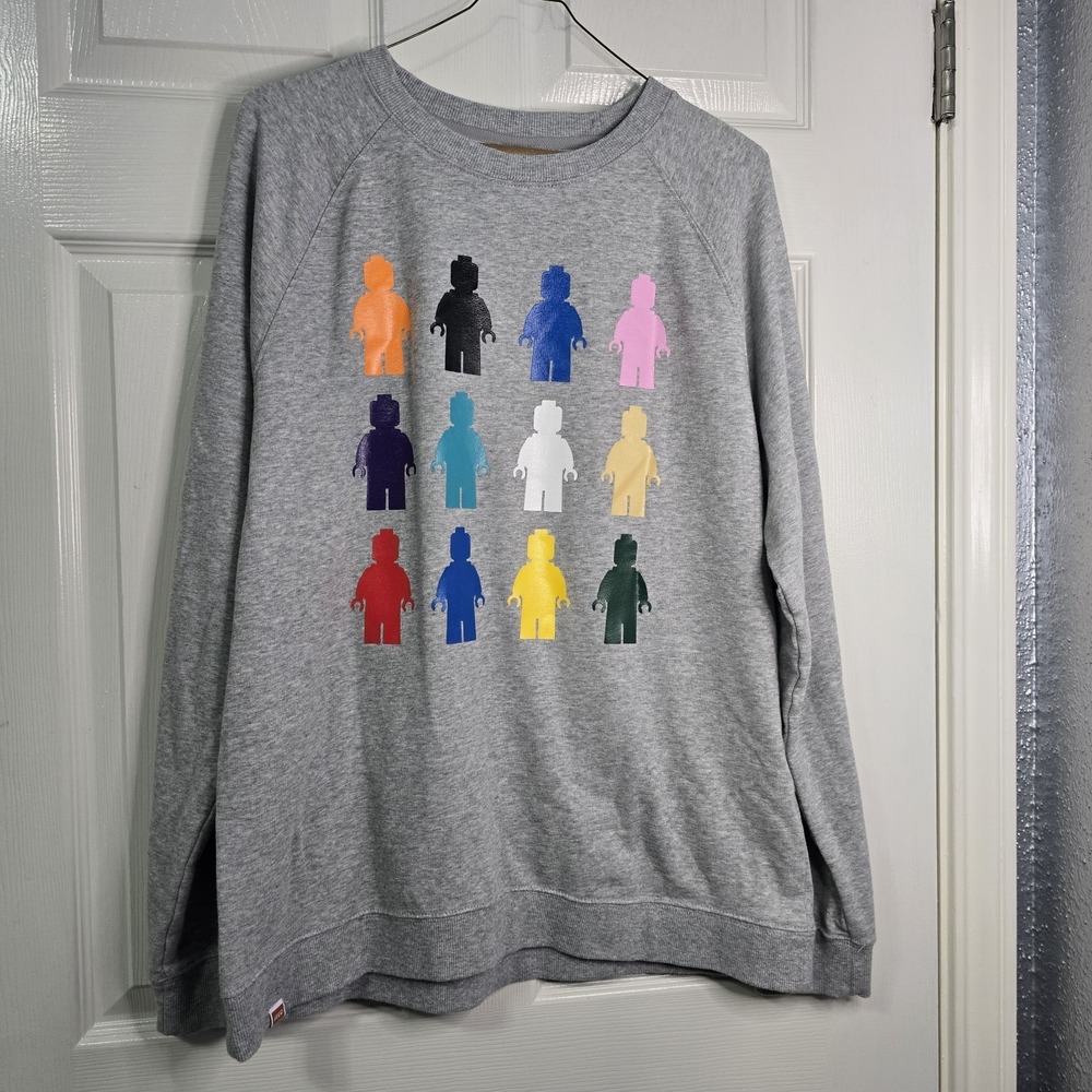 LEGO Minifigure Graphic Gray Crew Neck Sweatshirt Men's Medium Pullover Knit